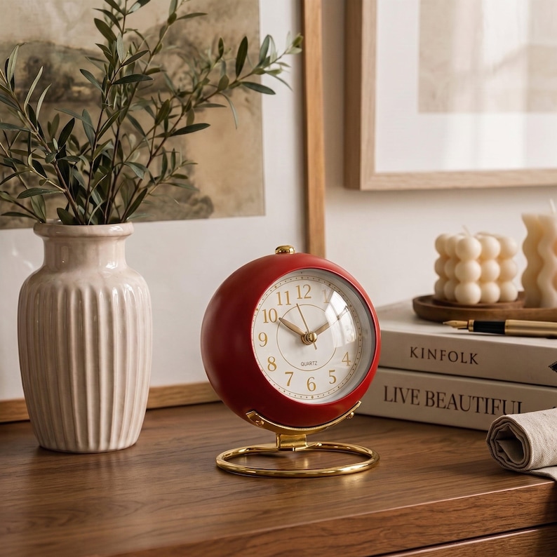 Reloj despertador vintage, reloj de mesita de noche retro de metal con esfera dorada, decoración silenciosa para mesita de noche, verde oliva, azul pizarra, burdeos. imagen 5