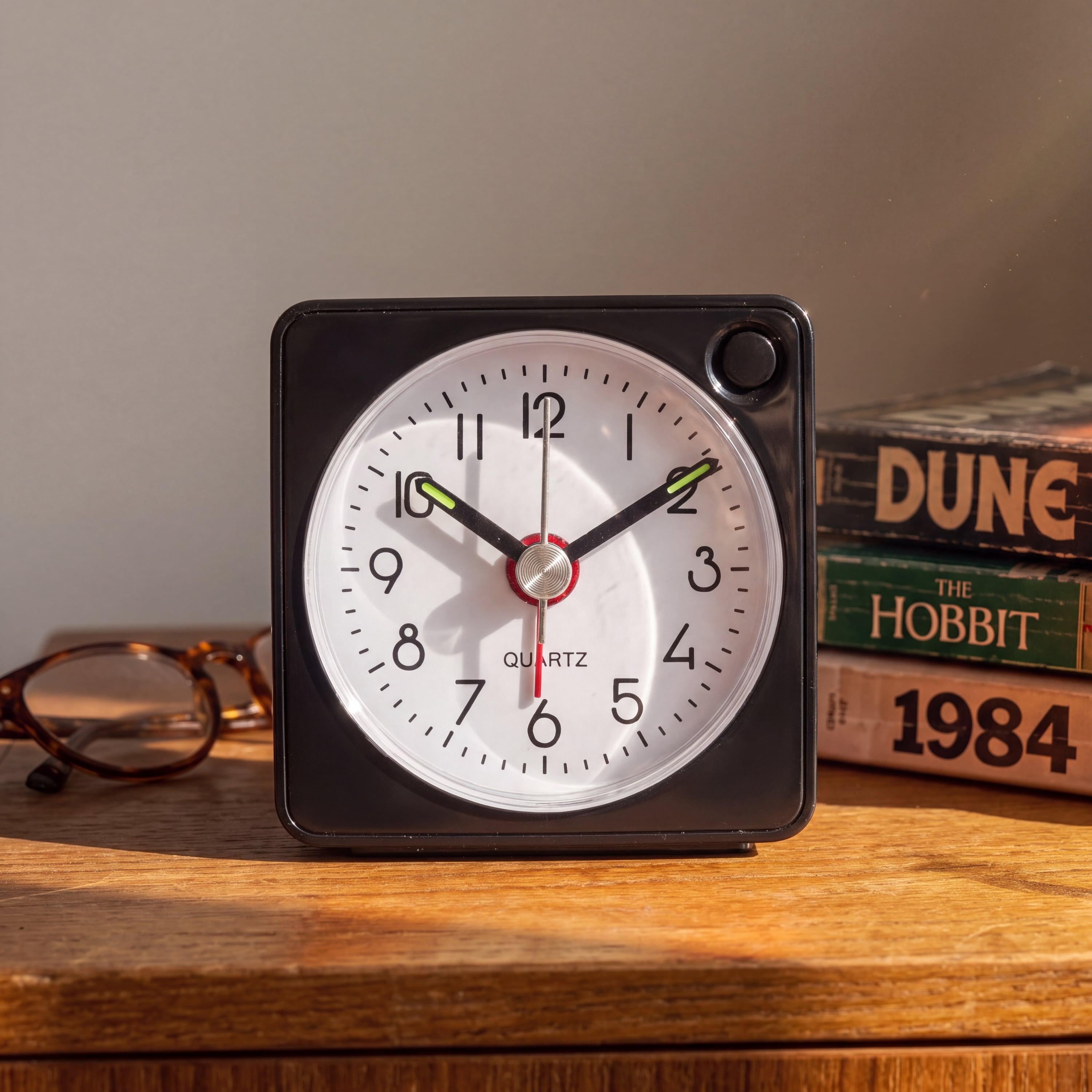 Peter alarm clock - Etsy 日本
