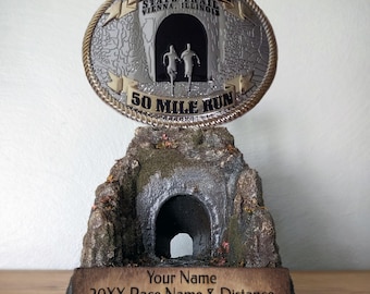 Exhibidor de hebilla de cinturón personalizada para ultramaratón Tunnel Hill/Washington Yeti/Cascades Crest 100