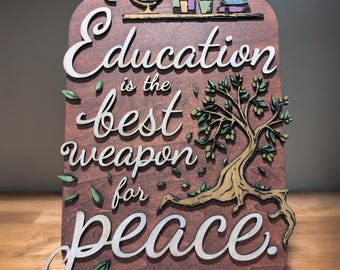 Decoración de madera con cita Montessori - Regalo para profesores, inspiración educativa