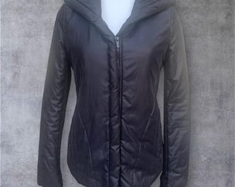 BCBG Maxazria Black Hooded Jacket y2k Puffer Lightweight size small