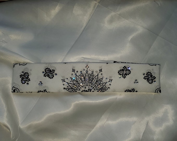 Narrow White Paisley Bandana with Diamond Clear Austrian Crystals (Sku2031)