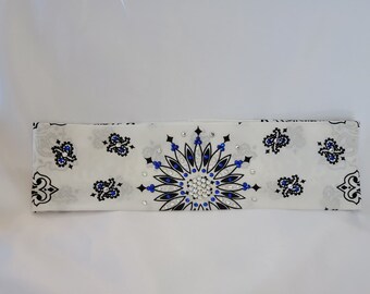 White Paisley Bandana with Blue and Diamond Clear Austrian Crystals (Sku2025)