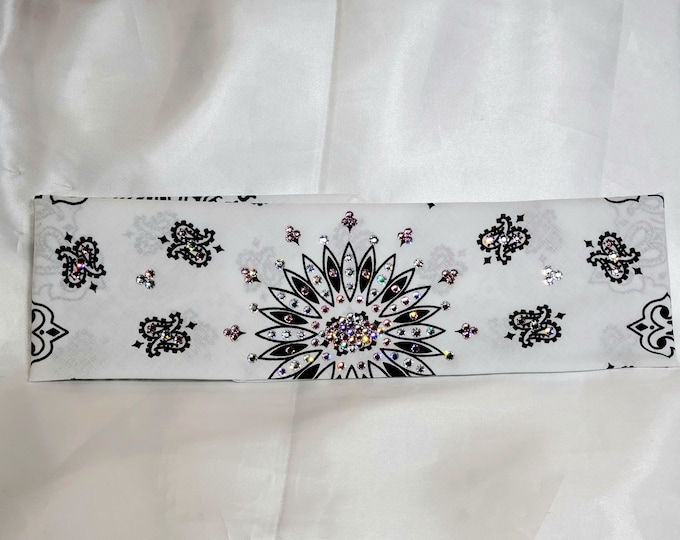 White Paisley with Light Pink and Diamond Clear Swarovski Crystals (Sku2008)