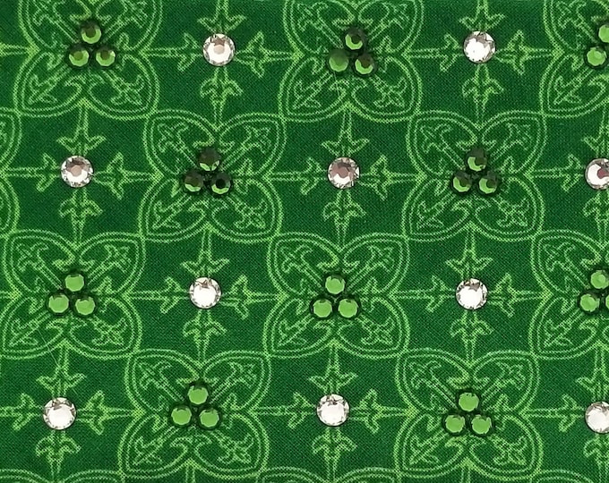 Celtic Pattern with Green and diamond Clear Austrian Crystals (Sku1114)