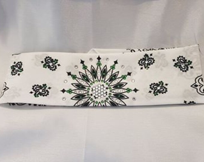 White Paisley with Dark Green and Diamond Clear Austrian Crystals (Sku2018)