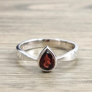 Personalized Birthstone Rings-Teardrop Pear shaped Gemstone Sterling Silver Ring, Birthstone Ring for Mom, Sister, Best friends, Size3-15