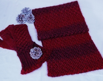 Infinity Scarf and Fingerless Mittens-Set "Flores Island", hand knit in soft Baby Alpaca-Silk blend - MADE TO ORDER