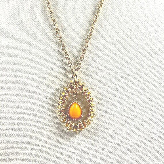 Sarah Coventry Pendant Necklace Gold Tone Texture… - image 5