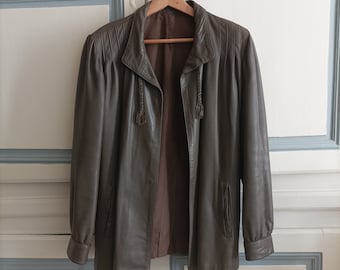 Veste en cuir taupe