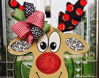 Reindeer door hanger, christmas door hanger, christmas decor, wood door hanger, holiday door hanger