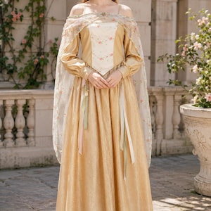 padme gold dress Yellow Costume Metal & Mesh