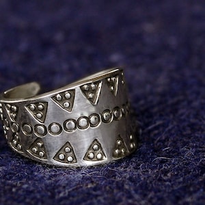 Sterling Silver Viking Ring - Gotland