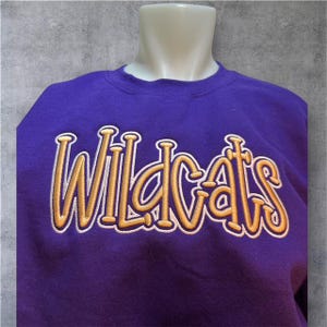 Trampoline Fleece Full Sleeves Wildcats Text Printed Winter Hooded Sweatshirt - Green main image 0