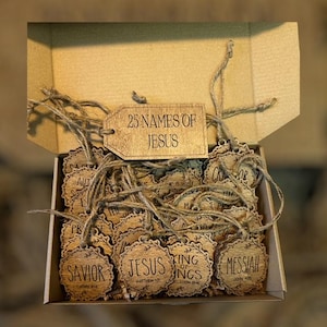 25 Names of Jesus Advent Set Ornament Set