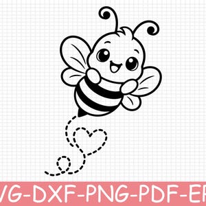Op de afbeelding: Een zwart-witte digitale afbeelding van een lachende bij met een gestreept lichaam en vleugels, met een stippellijn als vluchtpad die eronder een hartvorm vormt. De tekst SVG-DXF-PNG-PDF-EPS staat in wit op een roze balk.