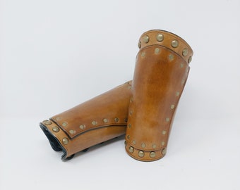 Adventurer's Bracers