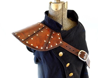 Leather Splint Pauldron Leather Armor