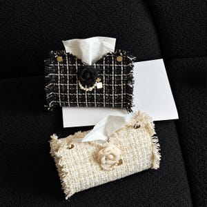 Tissue Box Cover Handmade Tweed Holder Elegant Fringe Fabric Dispenser Flower Pearl Napkin Pouch Luxury Table Storage Bag Chic Housewarming