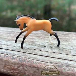 Breyer horse Scrambling Foal Buckskin Produced from 2003-2006