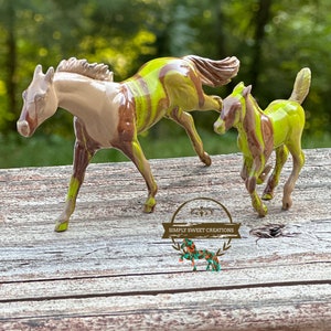Breyer Stablemate Model Horse Custom One Of A Kind Hand-painted Mare & Foal Set green, brown, tan thoroughbred g2 mare and foal