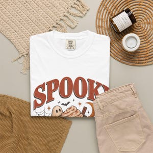 Spooky Book Club T-shirt, Vintage Ghost Reading Shirt, Herfstcadeau voor lezers afbeelding 14