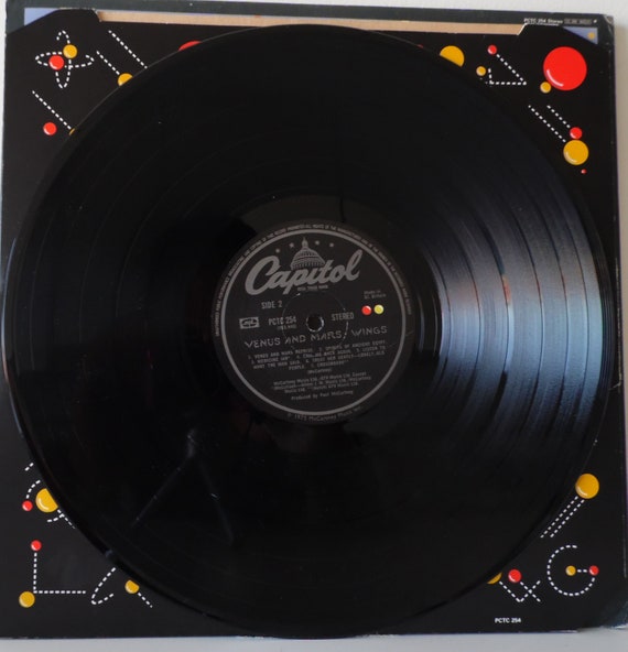 PAUL Mccartney and WINGS Venus and Mars 1975 Uk Issue