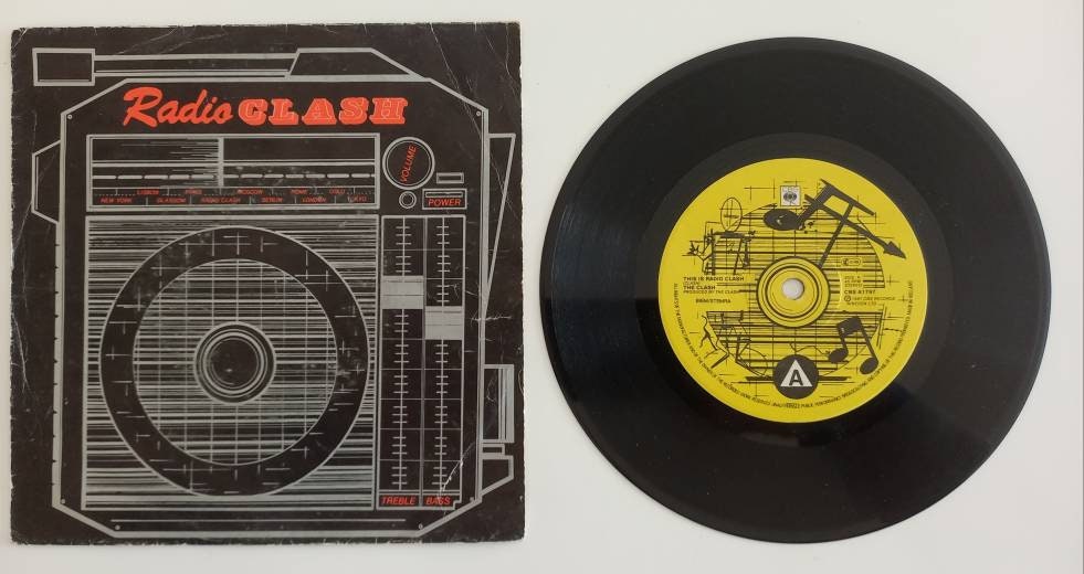 THE CLASH This is Radio Clash 1981 Dutch Issue Rare Vinyl 45