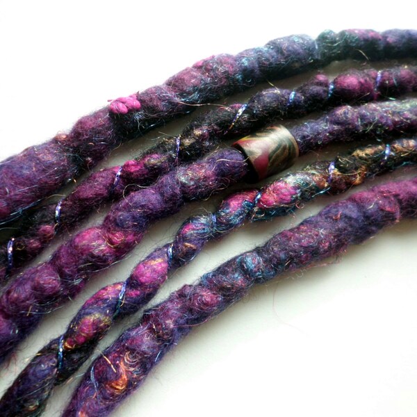 Nebula Wool Dreads 5 SE Accents - Purple