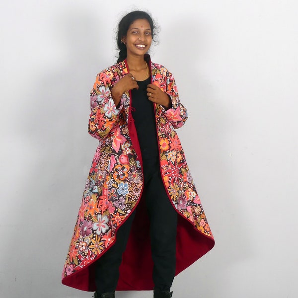 Manteau redingote multicolore  en coton toile à motifs fleurs  doublé de coton léger uni dessin original BINDU,multi