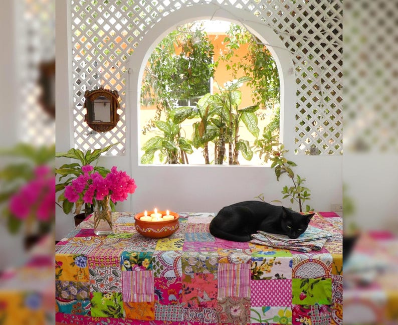 Rechteckige Patchwork-Tischdecke aus rosa und mehrfarbiger Baumwolle, gefüttert mit einfarbiger Baumwolle und mit einem Rand von über 6 cm, rosa Bild 1