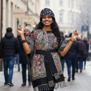 LARGE PONCHO tunic in black and gray embroidered wool with belt to tie on the front