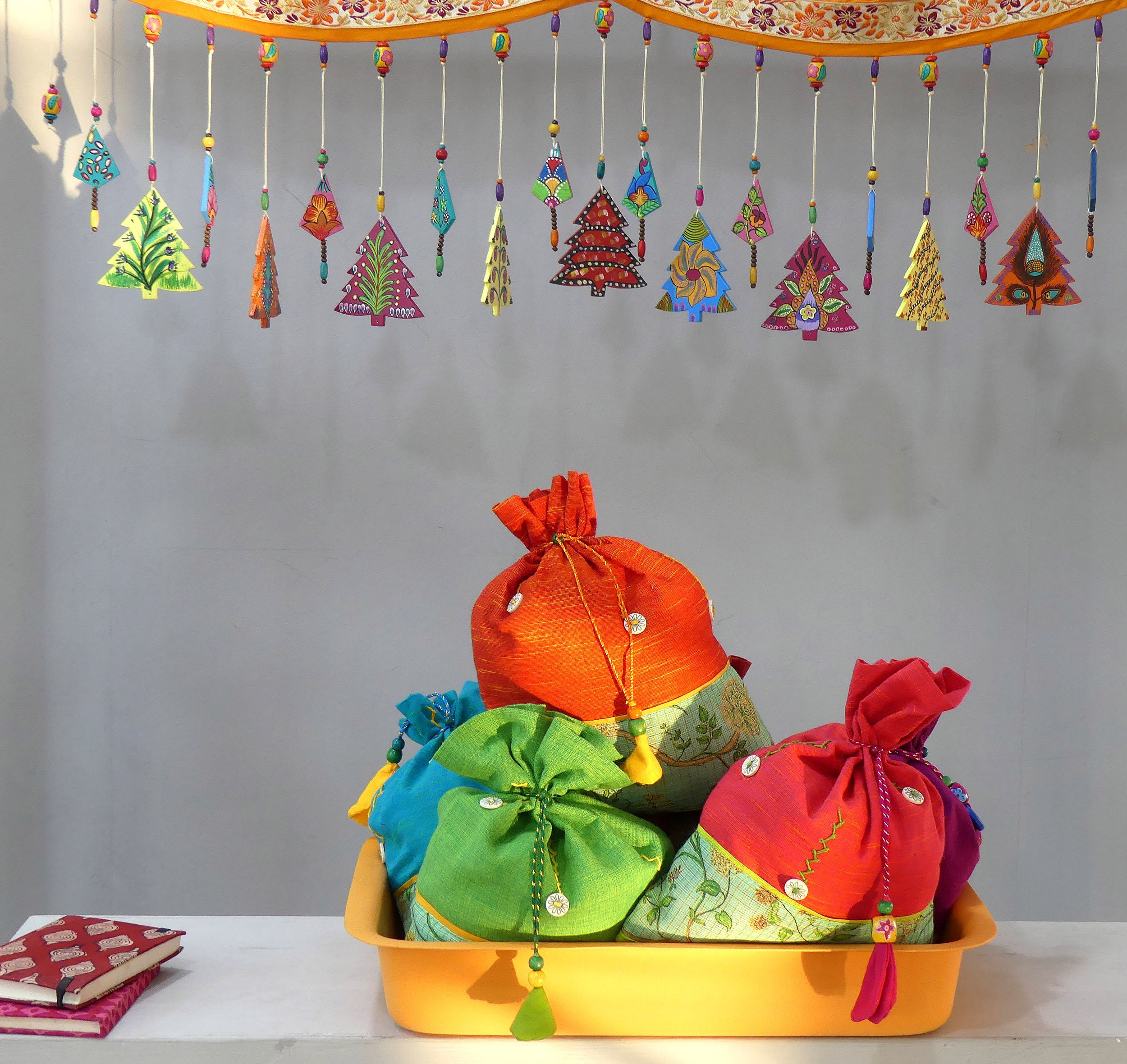 Bolsa de almacenamiento en 6 colores diferentes con una gran | Etsy