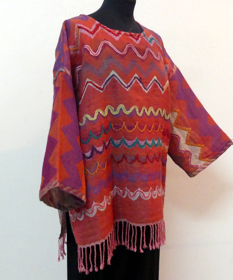 long sleeves Pullover tunic shawl gray and taupe in pure wool embroidered flowers and leaves round neck