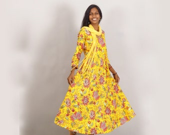 ROBE LONGUE Robe d'été  avec ou sans manches en coton jaune imprimé fleuri coupe évasée avec foulard assorti