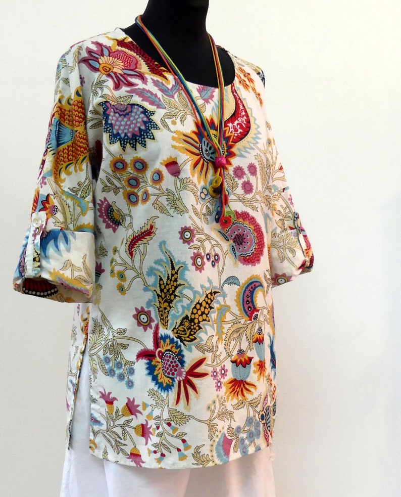 White TUNIC TEESHIRT in lightweight cotton with multicolored paisley print and long sleeves zdjęcie 6