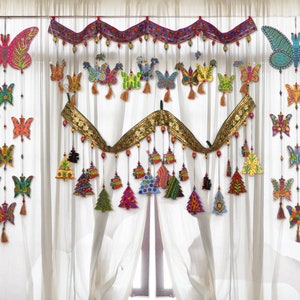 Garland wood at the top of the door wall decoration in fabric and wood with butterfly motifs multicolor decoration items