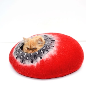 Cat Bed, Cat House, Cat furniture, Cat Cave, Chunky Cat Bed, Chunky Cat House, Chunky Bedding, Puppy Bed, Dog Bed, Dog Furniture,... image 1