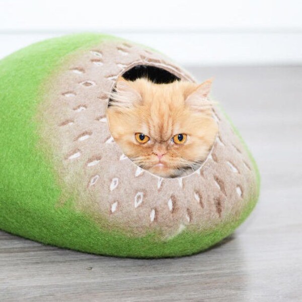 Cat bed, felted cats cave, wool pets house green brown