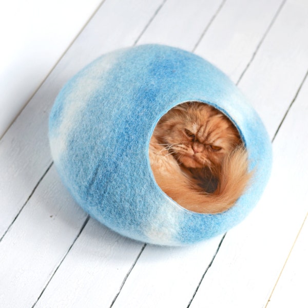 Cat Bed, Cat House, Cat furniture, Cat Cave, Chunky Cat Bed, Cat Furniture, Bedding, Puppy Bed, Dog Bed, Dog Furniture