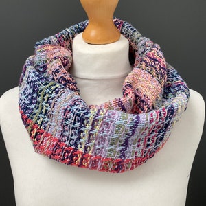 Handwoven infinity scarf, woven cotton cowl -  woven using pink, purple, green  and navy blue 100% cotton yarn, beautifully soft luxury gift