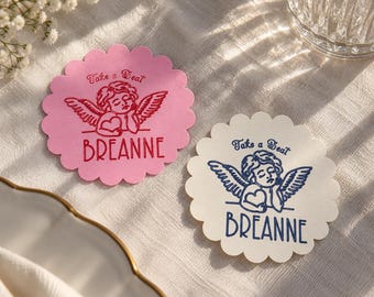 Personalized Cherub Place Cards – Scalloped Wedding Guest Name Cards
