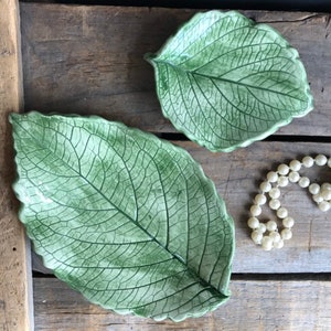 Hydrangea Leaf Dish, Hydrangea Leaf Bowl, eco-friendly gift, Leaf bowls, Leaf dish, Leaf Soap dish, Hydrangea Spoon rest, Gift for Mom