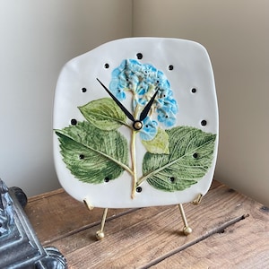 Hydrangea Ceramic Clock, Cape Cod Garden-Inspired Pottery, Blue Floral Desk Clock, Handmade Botanical Art by S. Amaral, eco-friendly