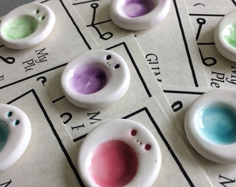 Gum Holder, Gum Saver, stocking stuffer, funny gift for gum chewer, make someone smile, Funny birthday gift, gag gift, yankee swap gift