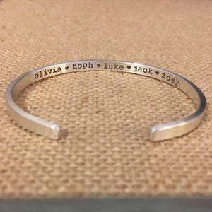 Name Bracelet For Mom , Name Bracelet for Mimi Nana Grandma, Dainty Stacking Bracelet, Hand Stamped Jewlery for Her, Grandkids Name Cuff