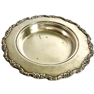 Silver Plated Entry Dish/7.5&quot; x 1&quot; Silver Dish/Floral Rim Silver Dresser Dish/Entryway Key Holder