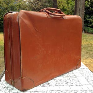 Grote leren koffer/koffer uit het midden van de eeuw/Leren reiskoffer/California zadelleer/24 x 18 x 7/initialen J J H/VG Cond