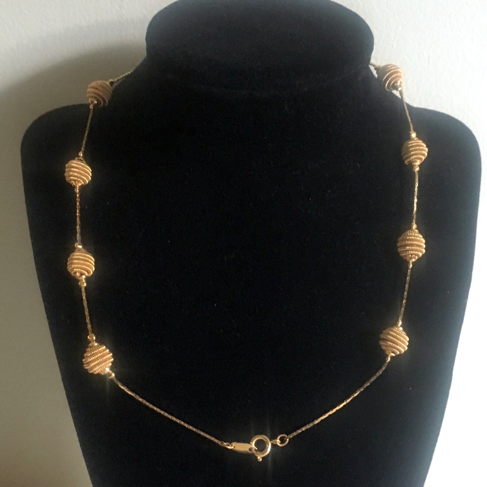 Trifari tm necklace Clearance