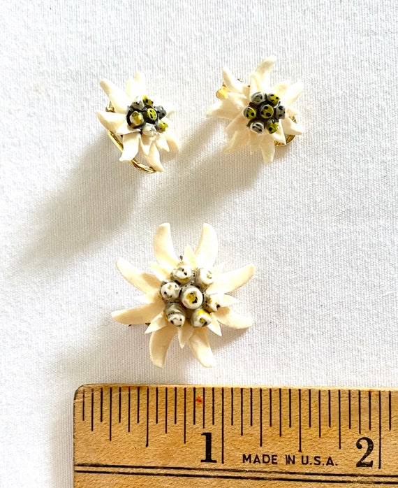 Celluloid Flower Brooch & Earrings/Vintage Flower… - image 7